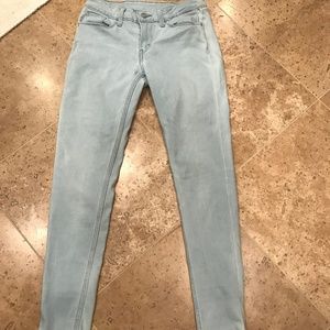 Levi's Light Wash Skinny Jeans